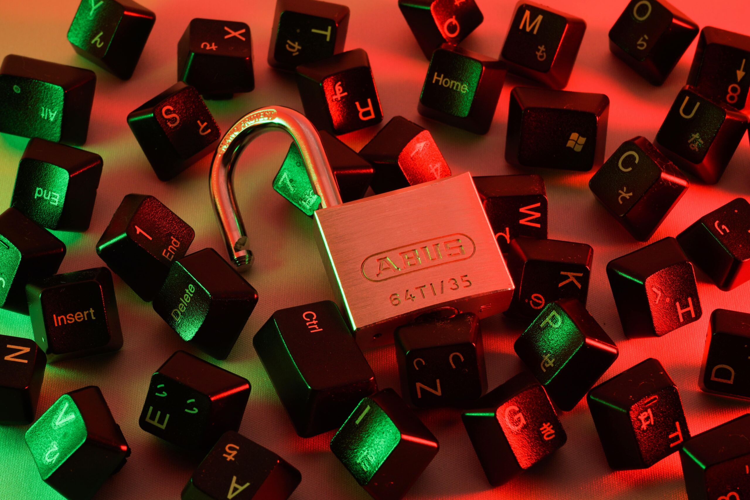 lock and keys 